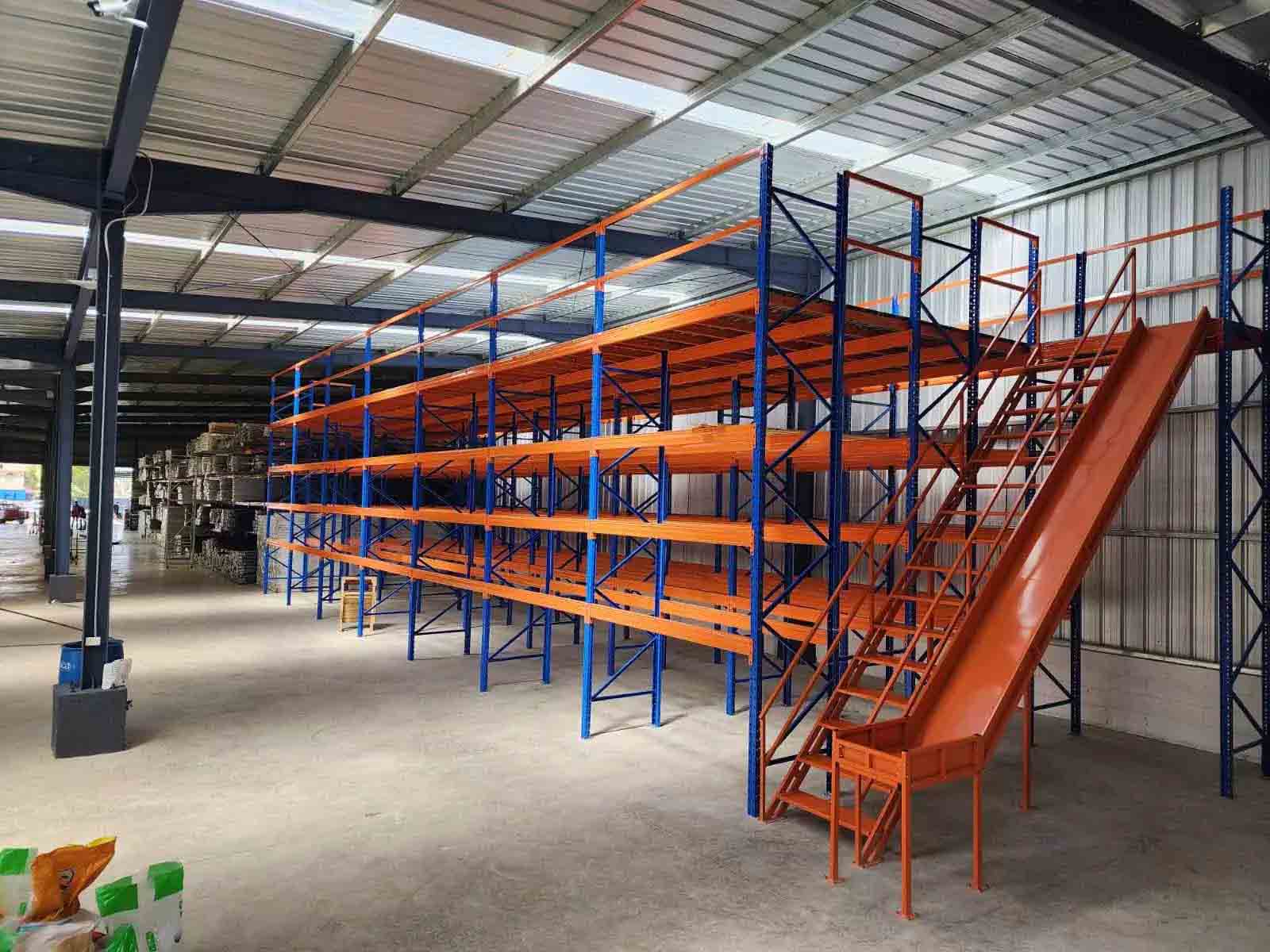 DCD - Mezzanine Rack