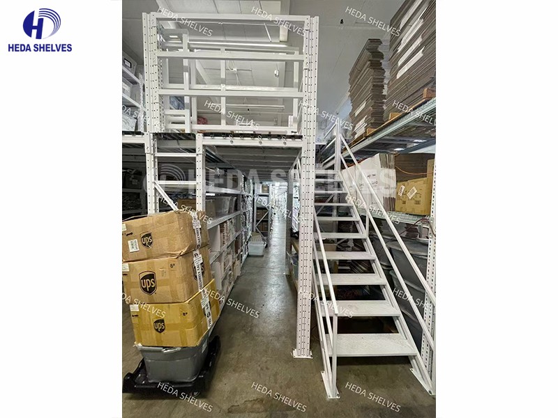 hawaii-medium duty racking system