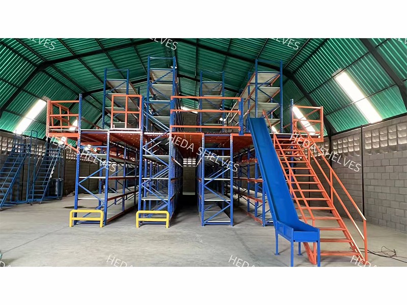 Venezular Shelving-Supported Mezzanine